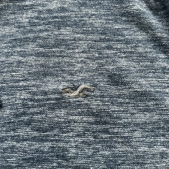 Hollister Heathered Gray Hoodie - Picture 2 of 10